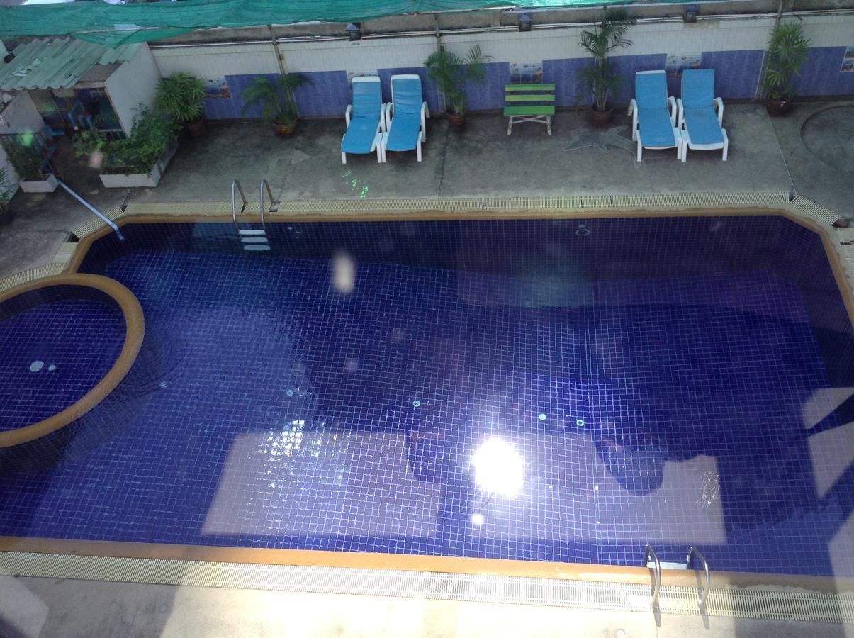 Jomtien Cozy Inn Pattaya Exterior foto